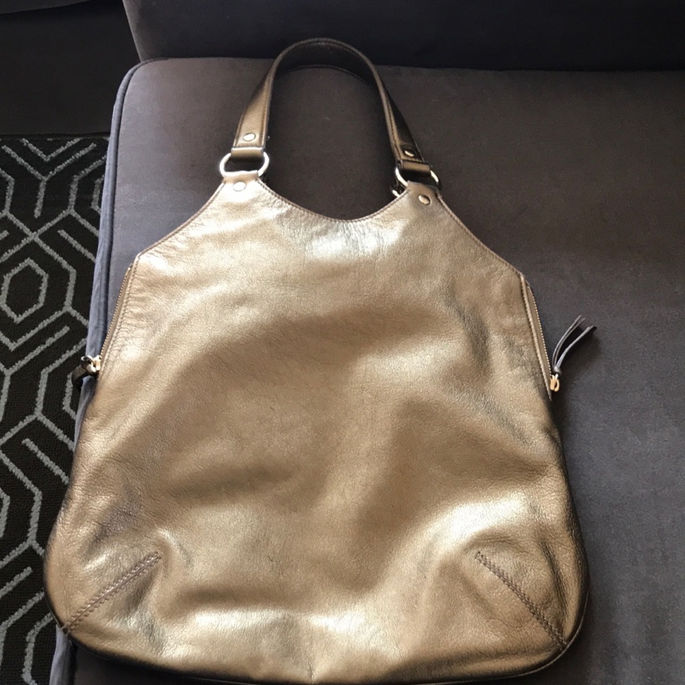 🔥YSL Tribute Bag in gold